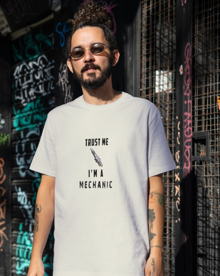 Crank & Collar “I Am a Mechanic – I Fix What Google Can’t” T-Shirt
